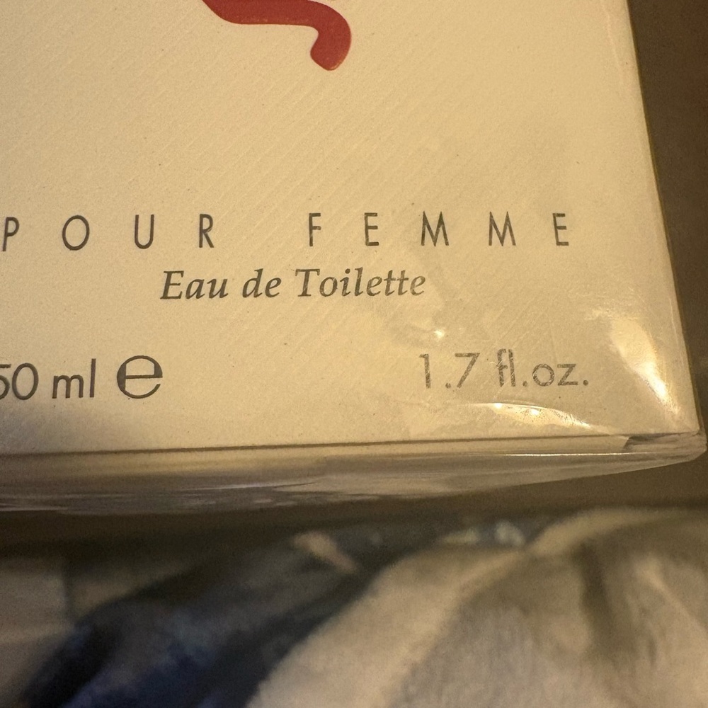 Salvatore Ferragamo Eau de Toilette for Women 1.7 fl. oz. - Picture 2 of 2